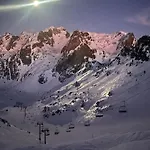 4 Pers Roche Beranger